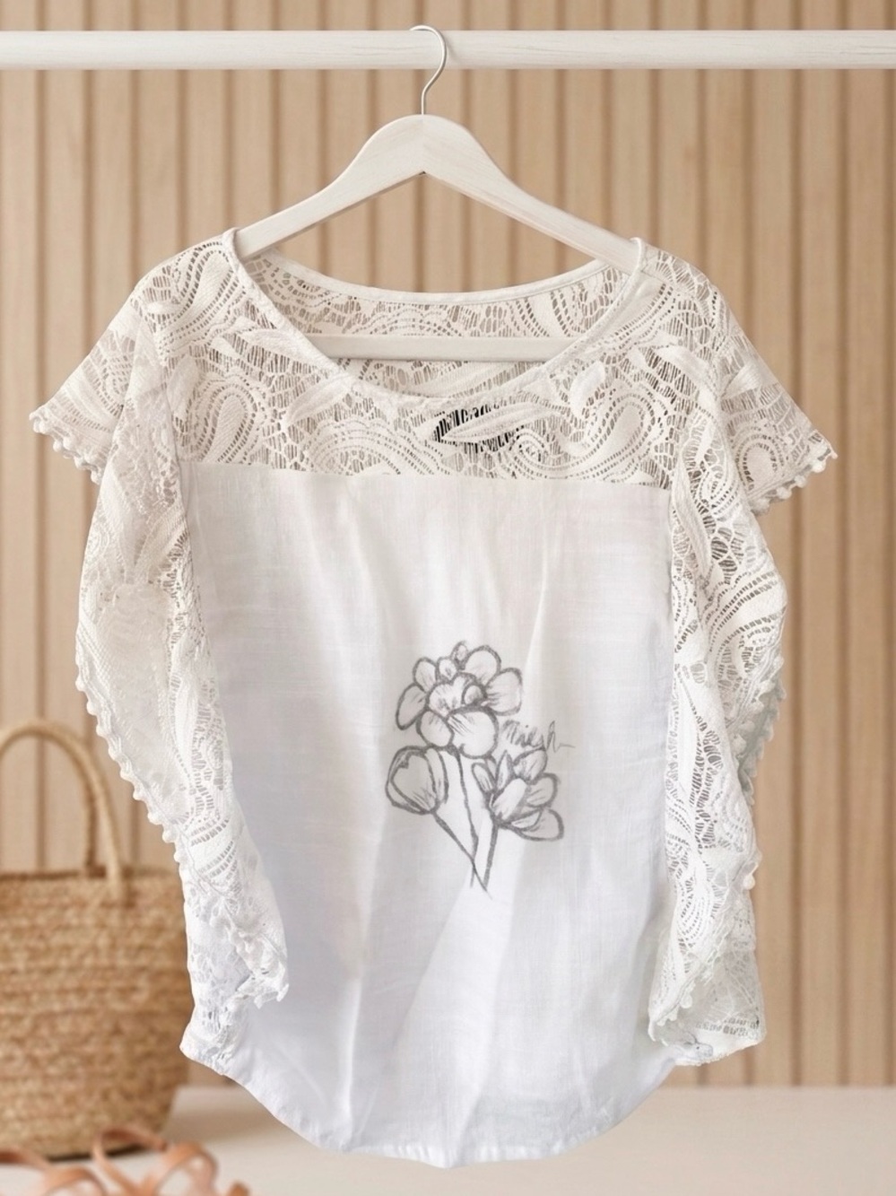 Amy Byer White Lace Floral Blouse - neutral - back to school - size 10/12